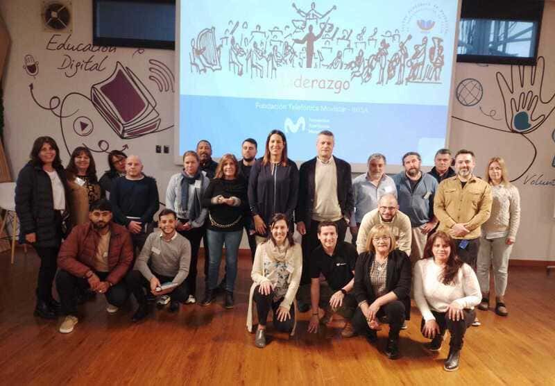 Funcionarios, presidente de Inisa y profesor de Movistar