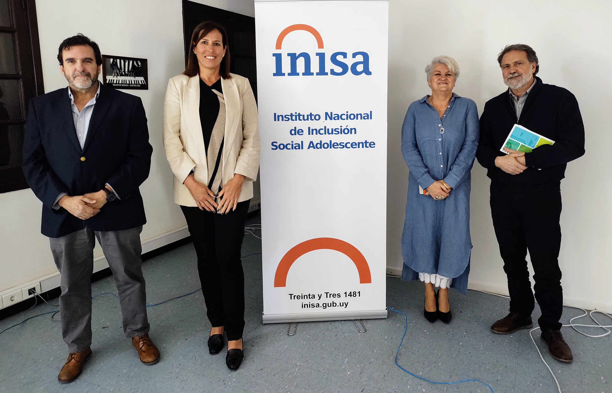 Presidente y Directora de Inisa y autoridades