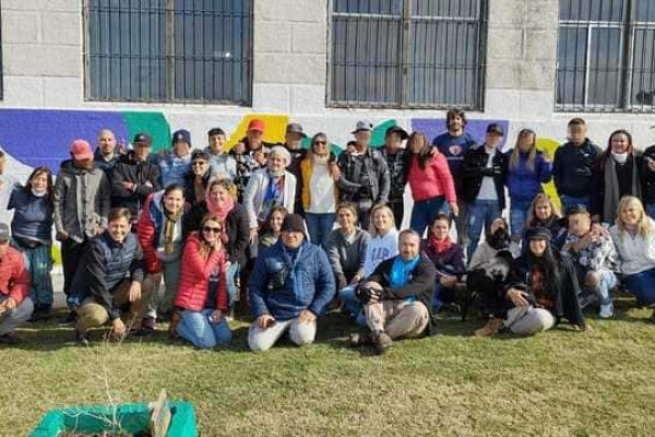 voluntarios-jovenes-educadores0F43B2E7-AE9A-DCAB-0073-24C47502DD39.jpg