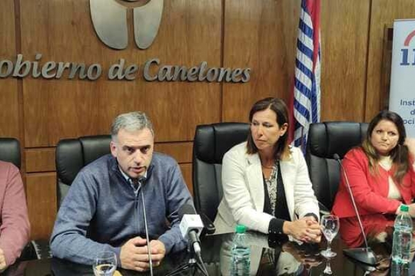 legnani-orsi-hablando-de-olivera-venosa-y-rodriguez566EA0D7-C765-8E00-2081-F0858D38C3BF.jpg