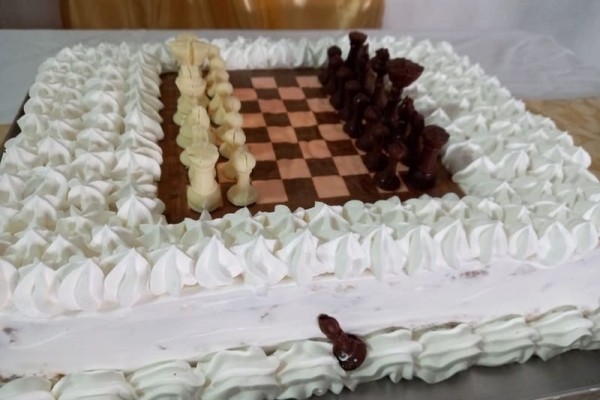 torta-de-ajedrez7C6DA970-6FE0-B056-5F69-BA3B5250DA05.jpg